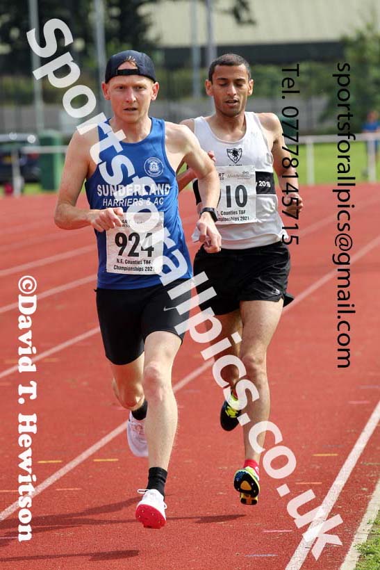 Mens and Boys 5000 metres, 2021 North Eastern Track and Field Champs., Middesbrough. Photo: David T. Hewitson/Sports for All Pics